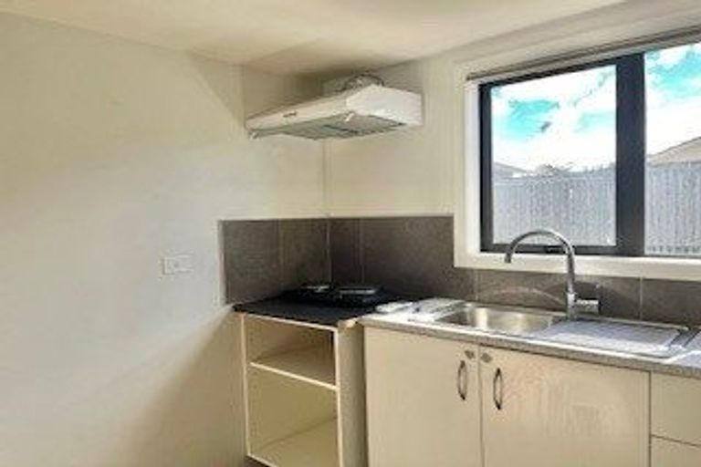 Photo of property in 92 Harrington Road, Henderson, Auckland, 0610