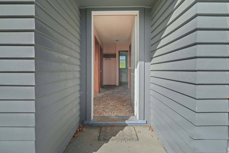 Photo of property in 141 Langdons Road, Northcote, Christchurch, 8052