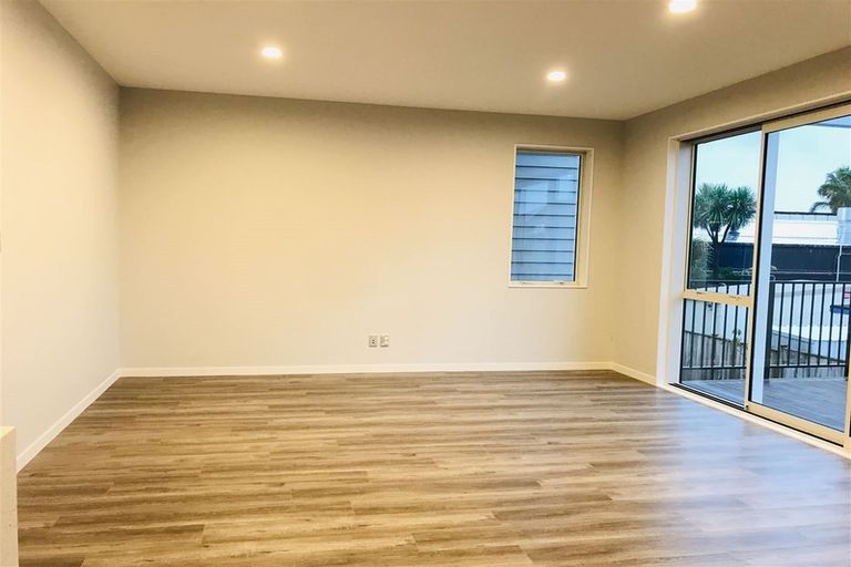 Photo of property in 29 Nephrite Lane, Henderson, Auckland, 0610