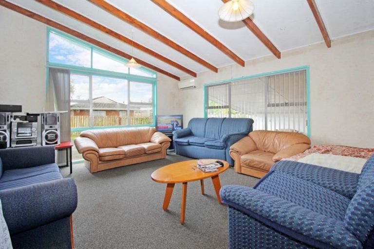 Photo of property in 24 Lynette Place, Mangere, Auckland, 2022