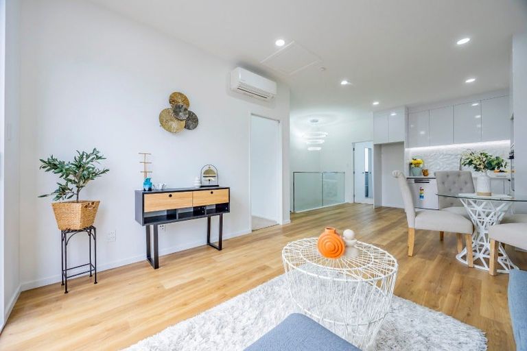 Photo of property in 57b Rathgar Road, Henderson, Auckland, 0610