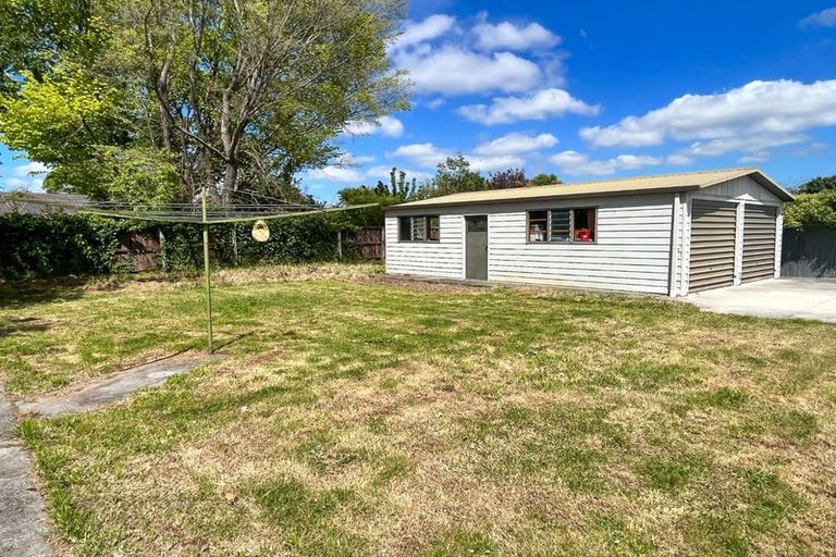 Photo of property in 3 Delph Street, Avonhead, Christchurch, 8042