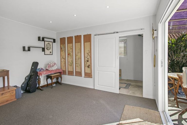 Photo of property in 111 Everitt Crescent, Whangamata, 3620