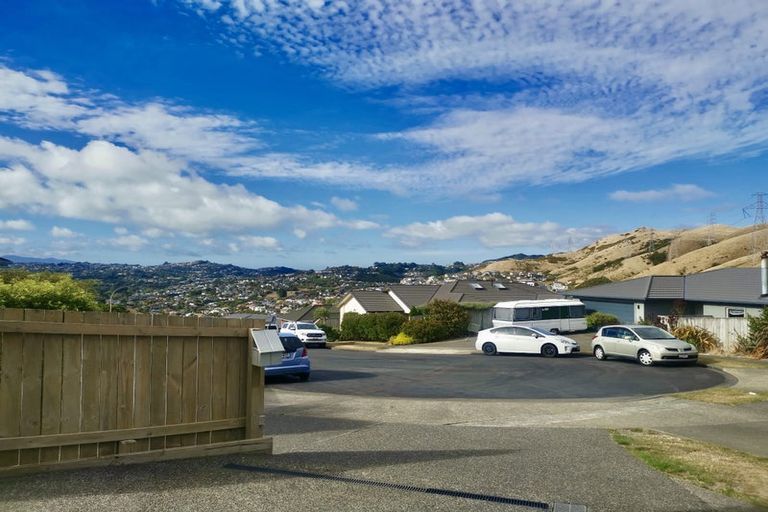 Photo of property in 20a Gifford Grove, Churton Park, Wellington, 6037