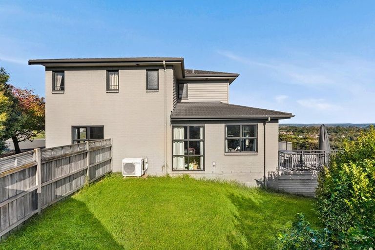 Photo of property in 11 Mauku Lane, Greenhithe, Auckland, 0632