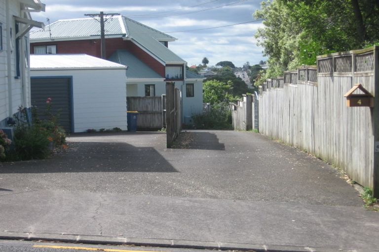 Photo of property in 4 Mozeley Avenue, Devonport, Auckland, 0624
