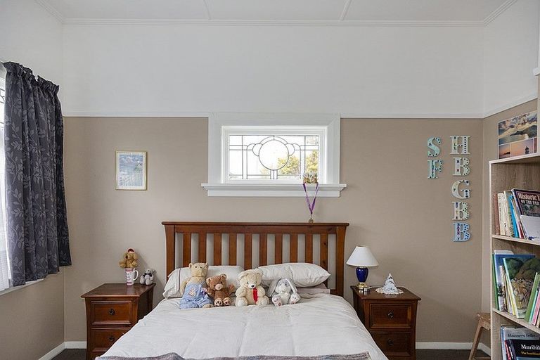 Photo of property in 2 Earn Street, Oamaru North, Oamaru, 9400