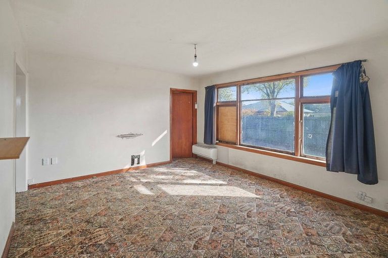 Photo of property in 141 Langdons Road, Northcote, Christchurch, 8052