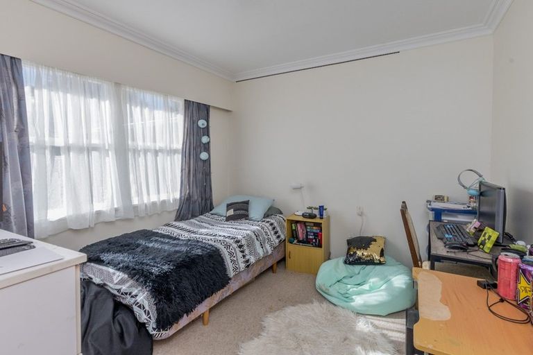Photo of property in 43 Parsons Avenue, Levin, 5510