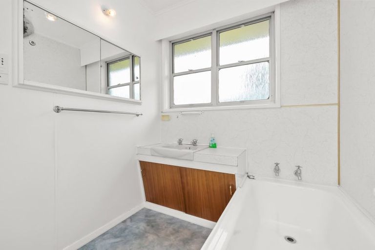 Photo of property in 61 Orr Crescent, Hutt Central, Lower Hutt, 5011