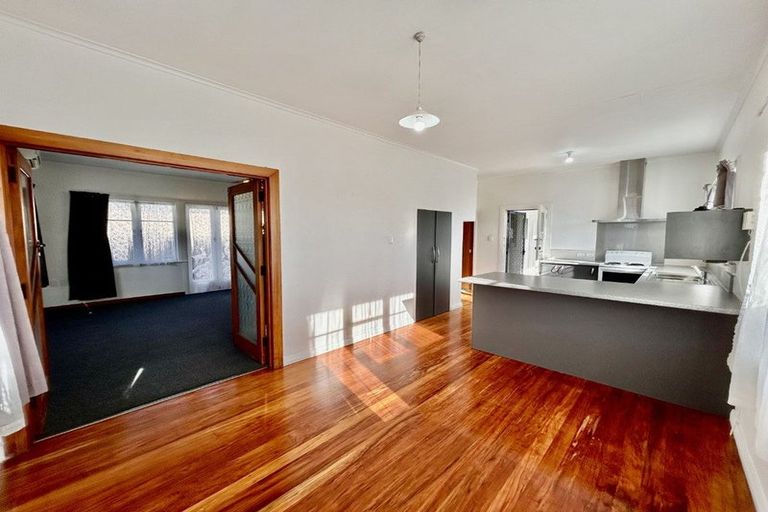 Photo of property in 37 King Street, Taradale, Napier, 4112