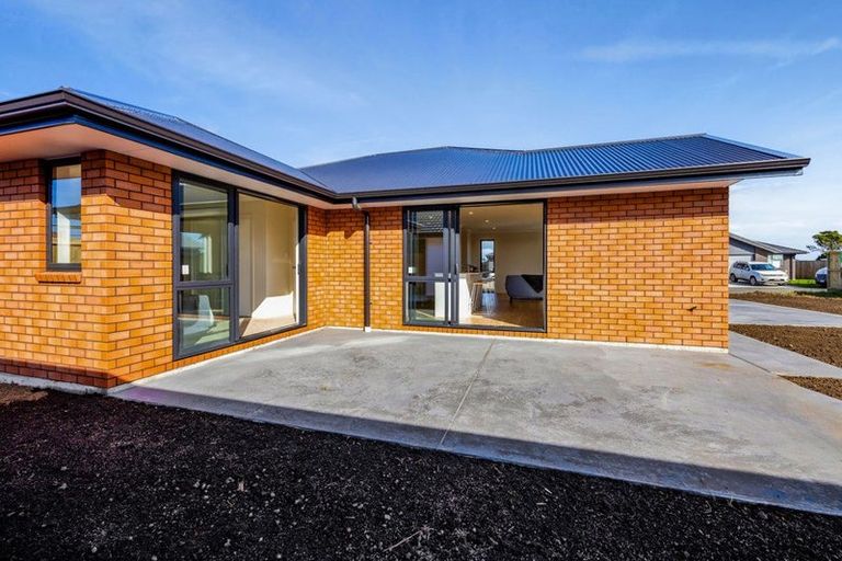 Photo of property in 14 Roka Street, Bell Block, New Plymouth, 4312