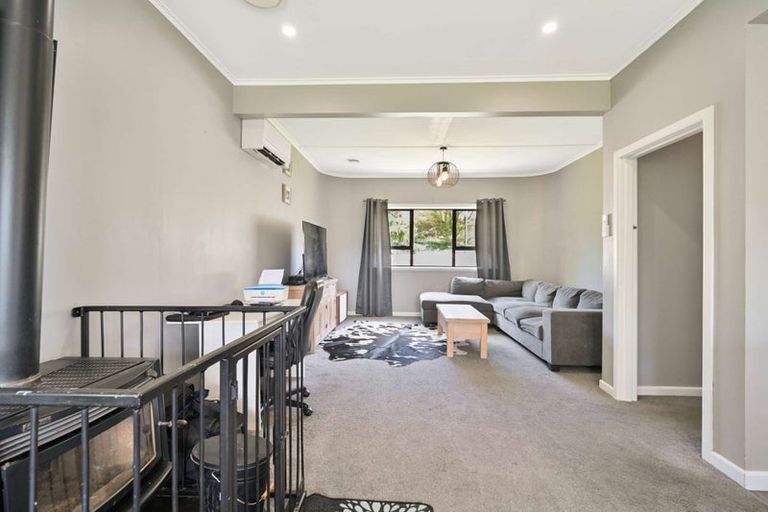 Photo of property in 3 Great North Road, Waipawa, 4210