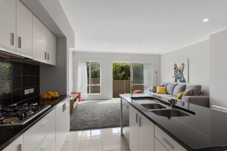 Photo of property in 36 Nautilus Drive, Gulf Harbour, Whangaparaoa, 0930