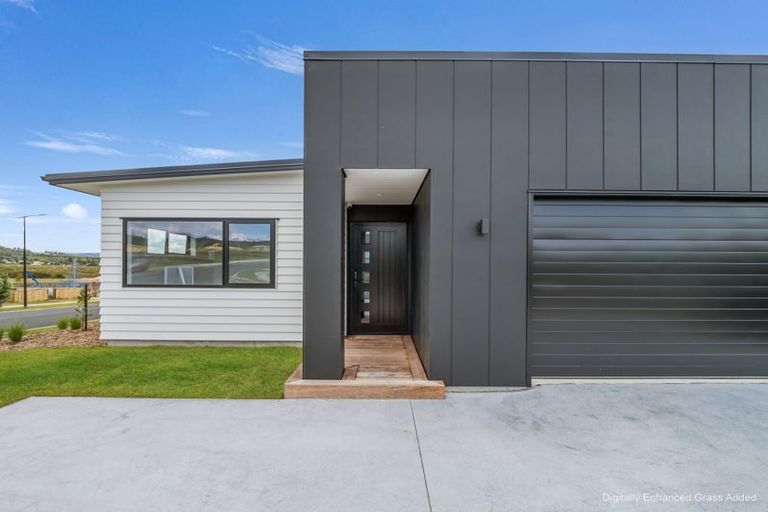 Photo of property in 2 Turepo Way, Owhata, Rotorua, 3010