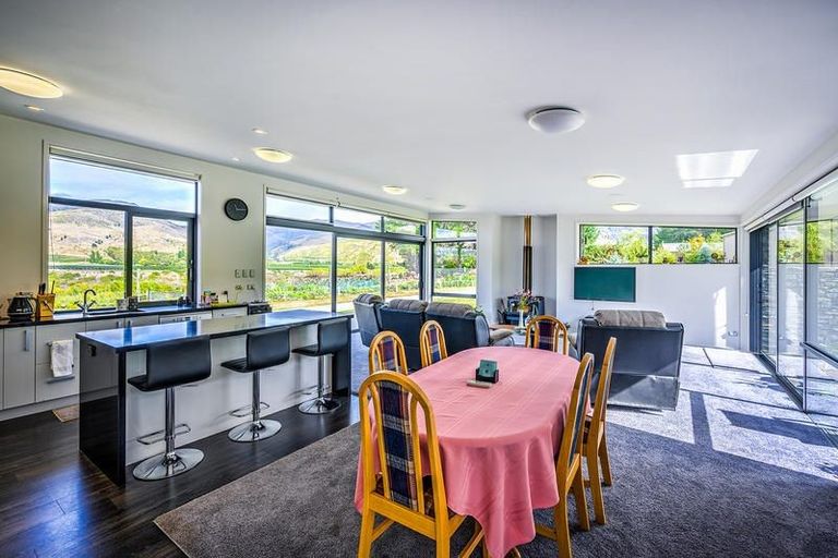 Photo of property in 124 Pearson Road, Cromwell, 9384