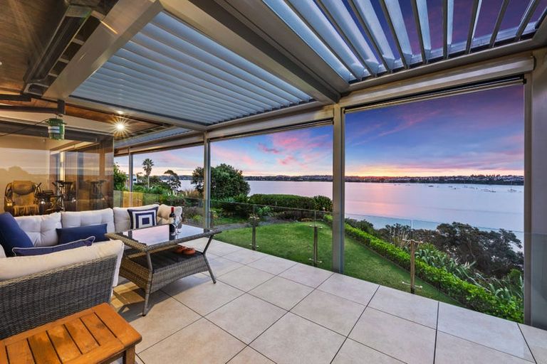 Photo of property in 2/22 Falstaff Place, Half Moon Bay, Auckland, 2012