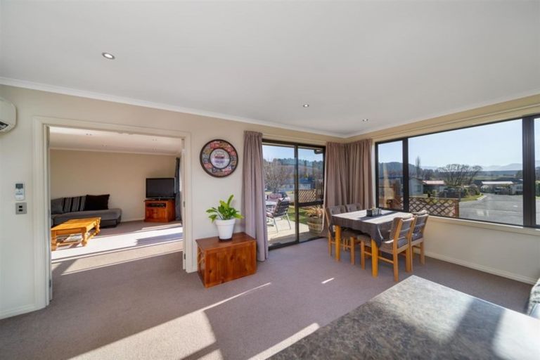 Photo of property in 33 Alice Burn Drive, Luggate, Cromwell, 9383