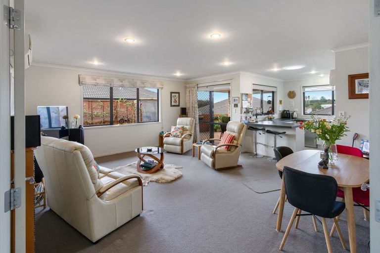 Photo of property in 55 Malta Crescent, Katikati, 3129