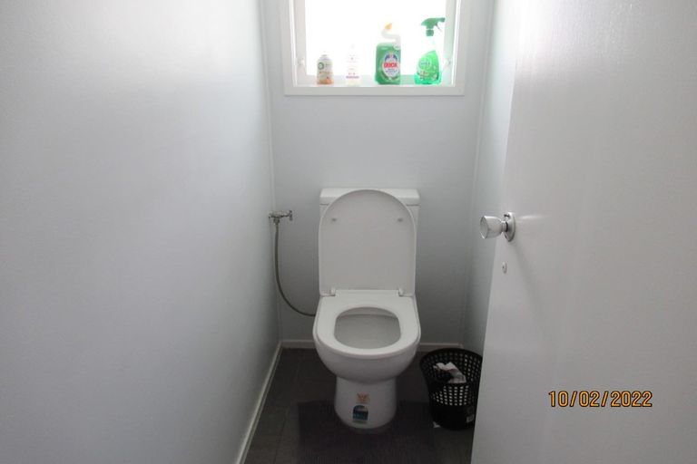 Photo of property in 25 Glenbervie Crescent, Massey, Auckland, 0614