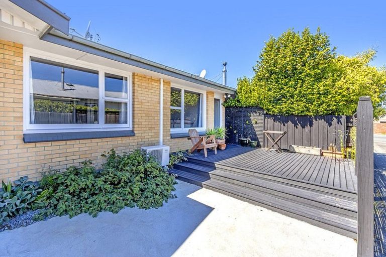 Photo of property in 2/103 Saint Albans Street, St Albans, Christchurch, 8014