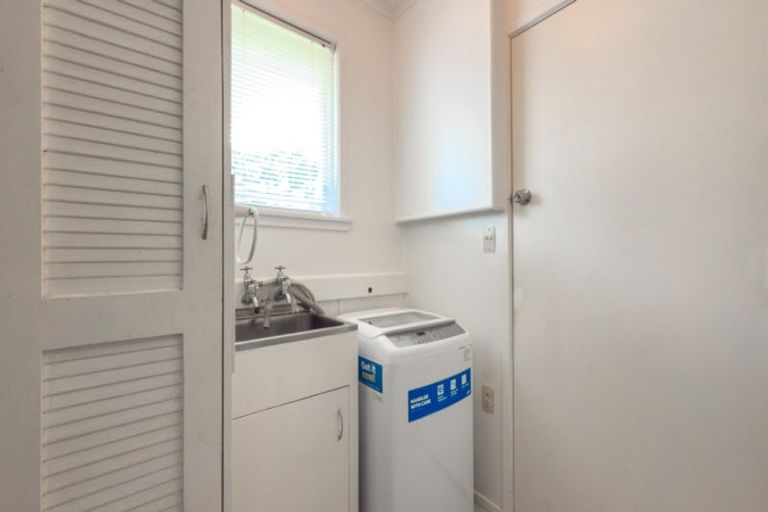 Photo of property in 17 Waiomu Valley Road, Waiomu, Thames, 3575