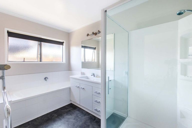 Photo of property in 22 Te Taiawatea Drive, Ohope, 3121