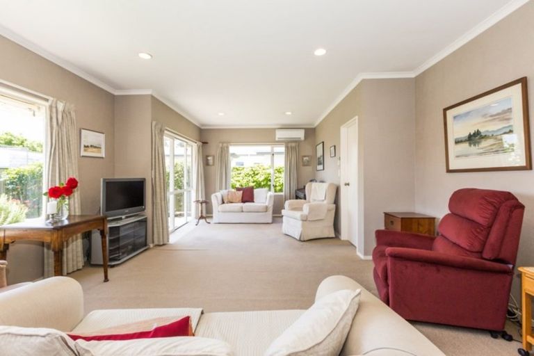 Photo of property in 7 Park Lane, Greenmeadows, Napier, 4112