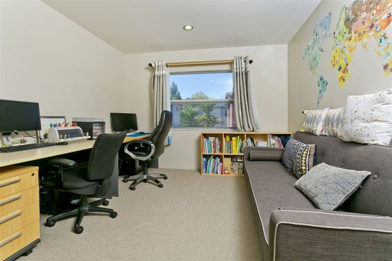 Photo of property in 311a Albany Highway, Rosedale, Auckland, 0632