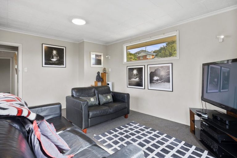 Photo of property in 74 Turnbull Street, Brockville, Dunedin, 9011