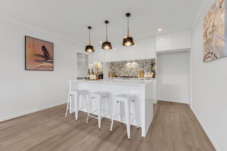 Photo of property in 8 Clendon Court, Pokeno, 2402