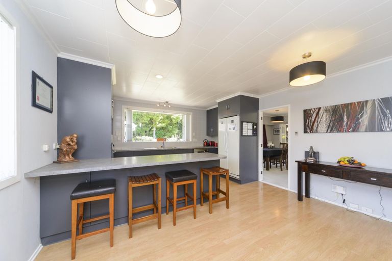 Photo of property in 42 Carter Crescent, Awapuni, Palmerston North, 4412