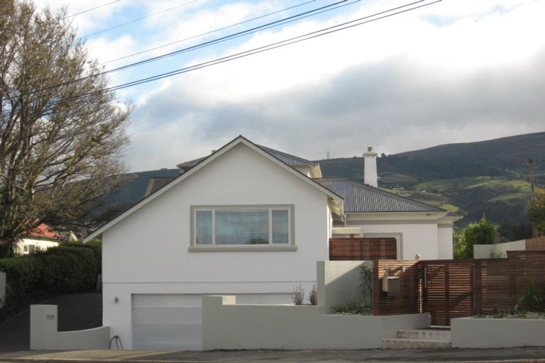 Photo of property in 20 Prestwick Street, Maori Hill, Dunedin, 9010