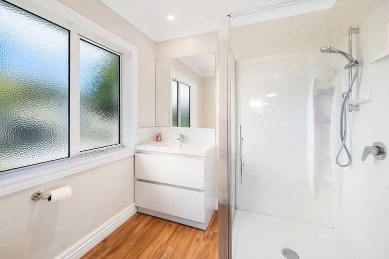 Photo of property in 61 Montgomery Crescent, Kinloch, Taupo, 3377