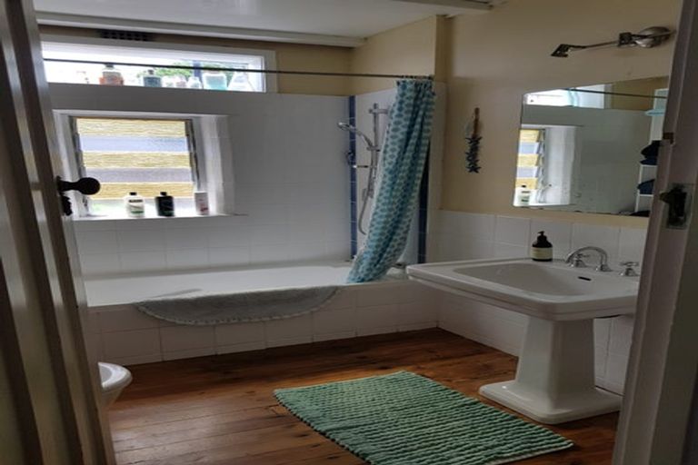 Photo of property in 19 Greenwood Road, Havelock North, 4130