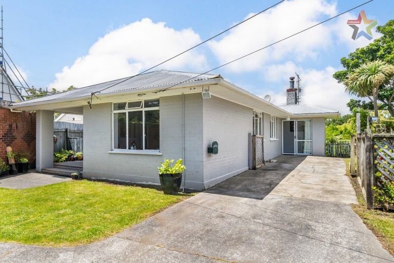 Photo of property in 101 Pomare Road, Tirohanga, Lower Hutt, 5010