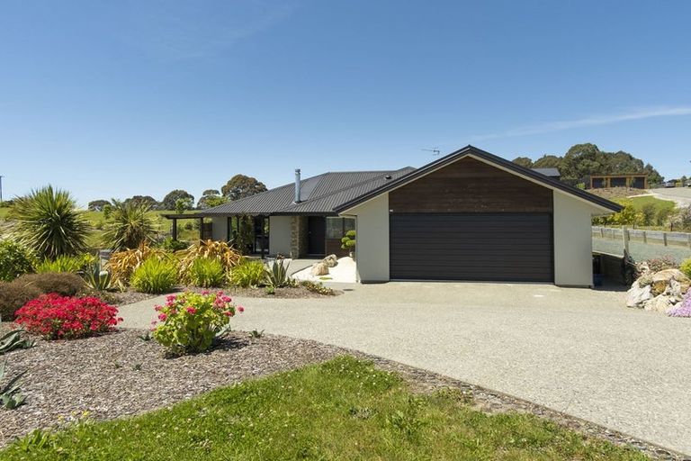 Photo of property in 374 Pomona Road, Tasman, Upper Moutere, 7173