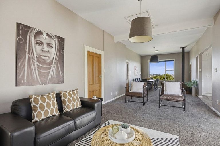 Photo of property in 17 Carnarvon Street, Belleknowes, Dunedin, 9011