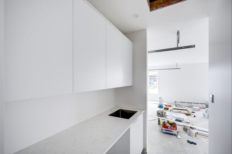 Photo of property in 21 Ruapehu Road, Poraiti, Napier, 4112