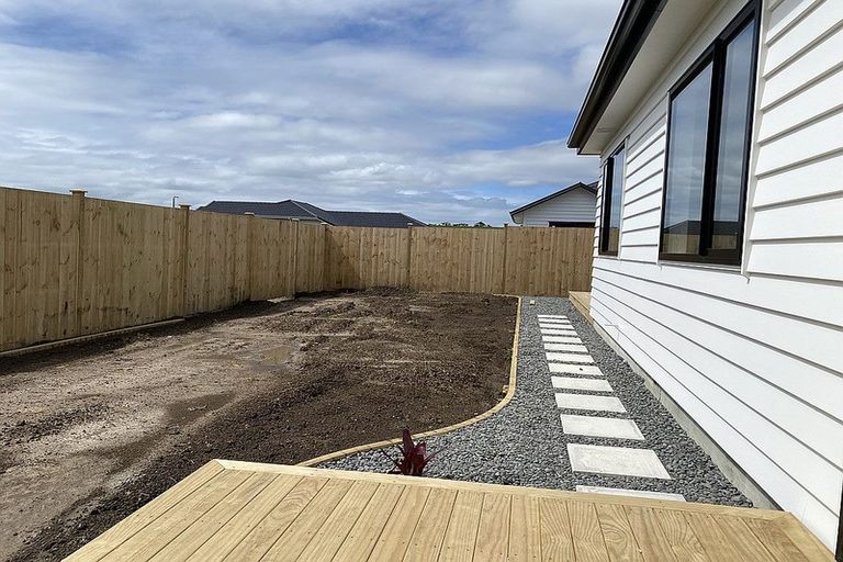 Photo of property in 27 Bankside Road, Silverdale, 0932