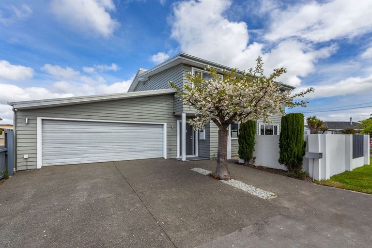 Photo of property in 39 Mary Street, Papanui, Christchurch, 8053