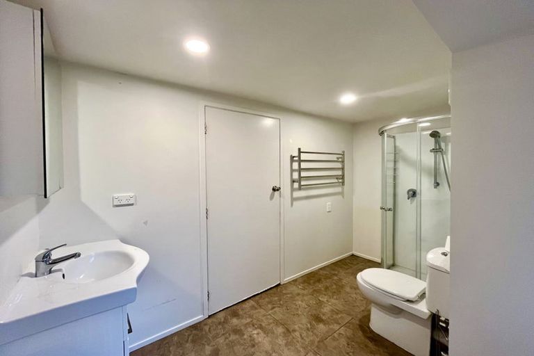 Photo of property in 32 Hythe Terrace, Mairangi Bay, Auckland, 0630