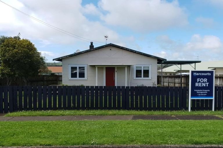 Photo of property in 9 School Road, Tuakau, 2121