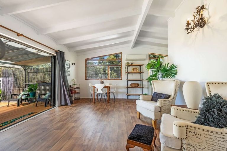 Photo of property in 3 Costello Crescent, Pukehina, Te Puke, 3189