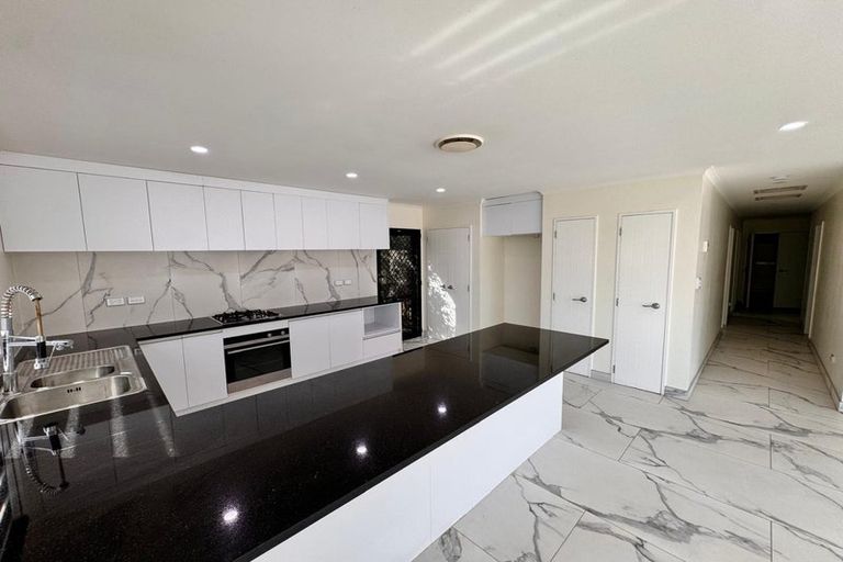 Photo of property in 24a Smiths Avenue, Papakura, 2110