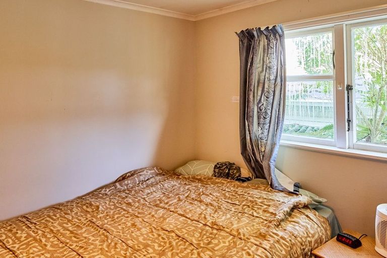 Photo of property in 22 Hinau Street, Tawa, Wellington, 5028