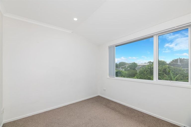 Photo of property in 1/67a Metcalfe Road, Ranui, Auckland, 0612