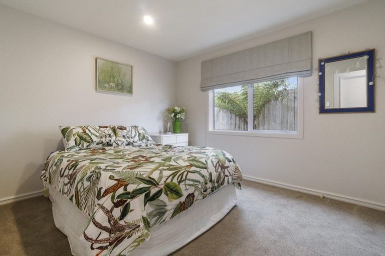 Photo of property in 100 Picasso Drive, West Harbour, Auckland, 0618