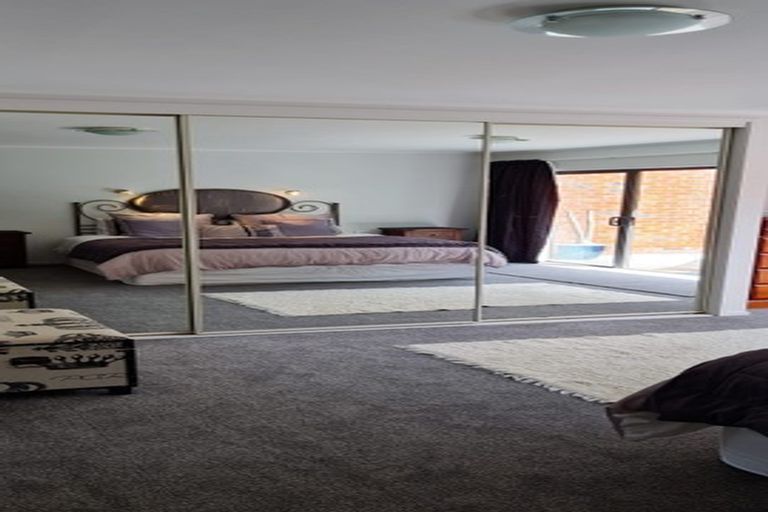 Photo of property in 43 Sharon Road, Waiake, Auckland, 0630