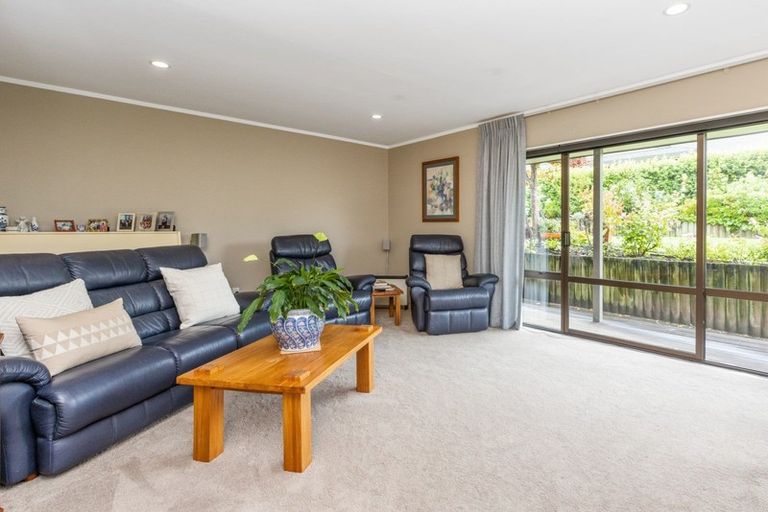 Photo of property in 84 Kopanga Road, Havelock North, 4130